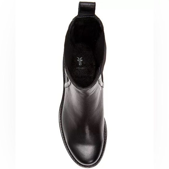 FryeWomen's Samantha Moto Lug Sole Chelsea Booties Sz 9M NEW - Picture 2 of 7